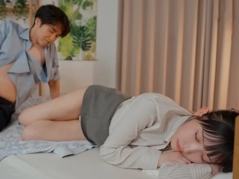 Xoạc đồng nghiệp nữ đáng ghét trong công ty